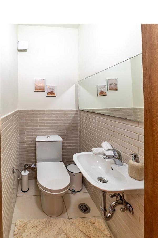 Luxury Town Center Suite, β1 Appartement *